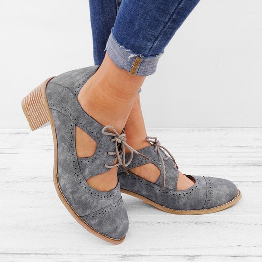 Retro lace-up casual shoes