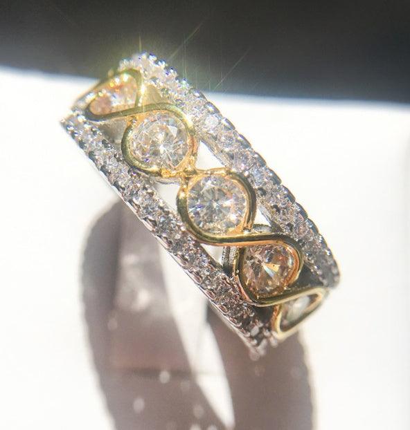 Zircon Stone Ring